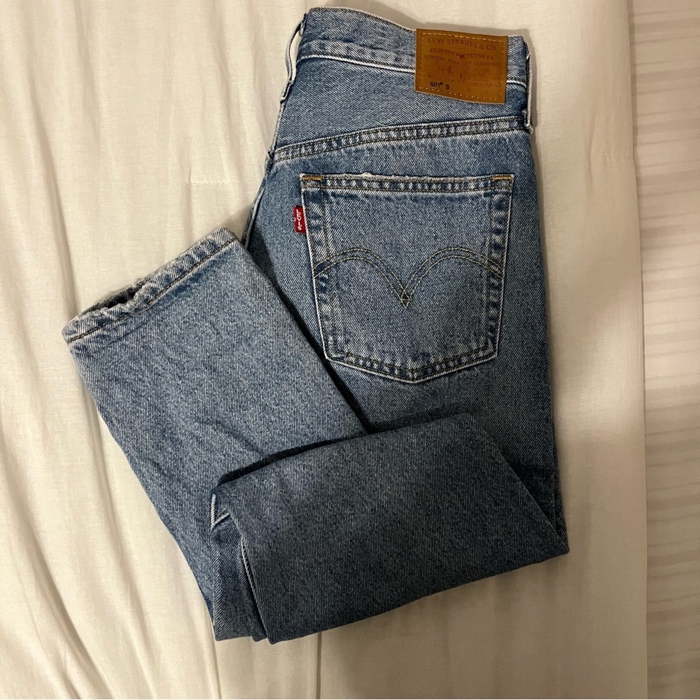 Levi’s 501 Premium distressed Jeans Size 26 L28